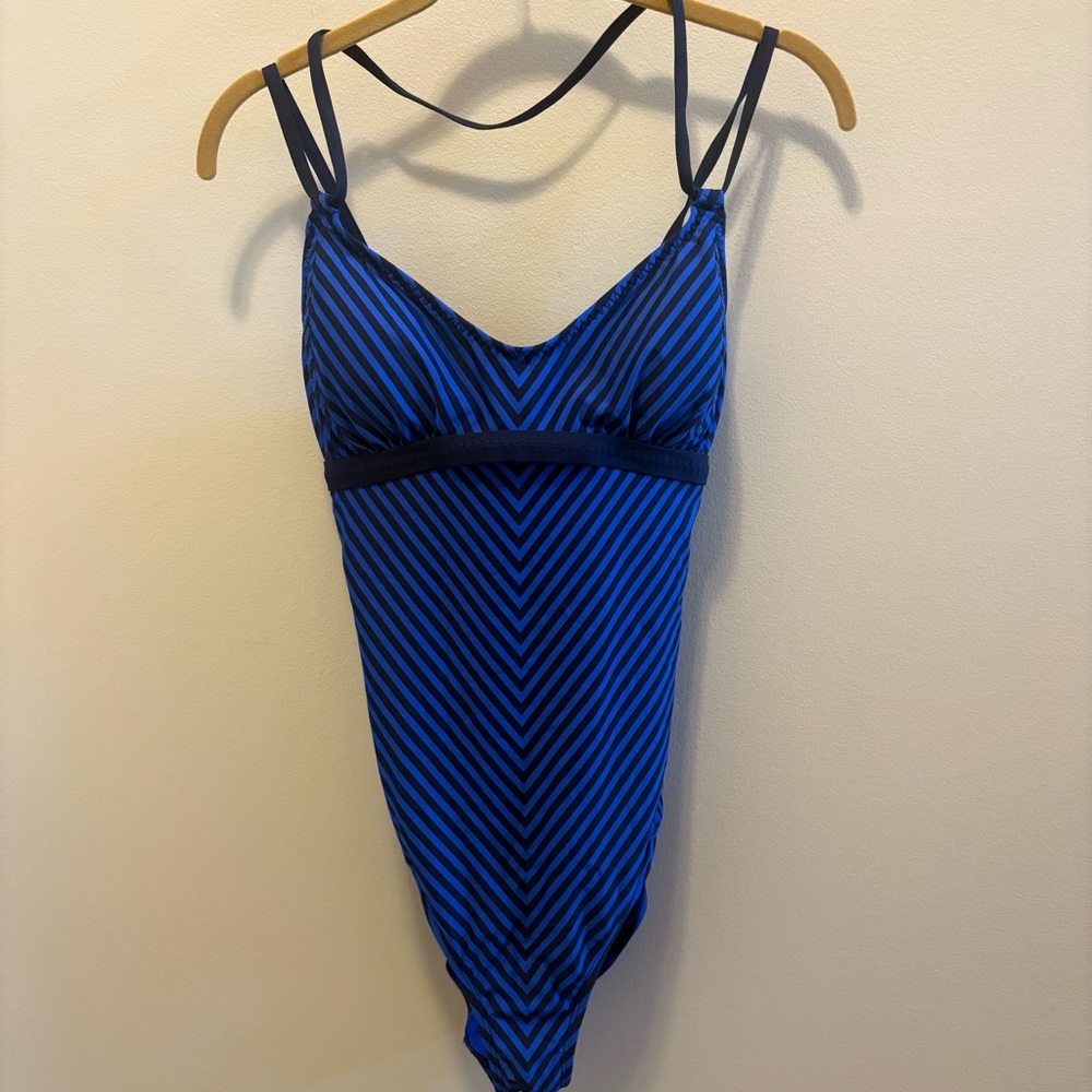 Athleta Striped Avila One Piece Swimsuit L